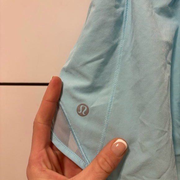 Lululemon Hotty Hot Shorts Long 4" Hydra Blue - Picture 4 of 9